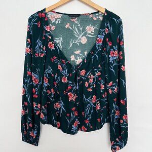 American Eagle Floral Babydoll Peasant Top Keyhole Tie Front Size Small Green